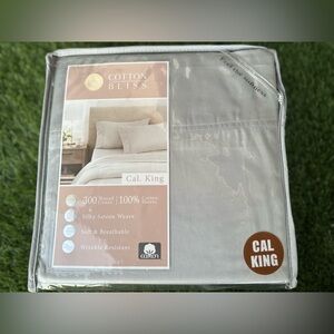 Cal King 100% Cotton Sheet set . NEW